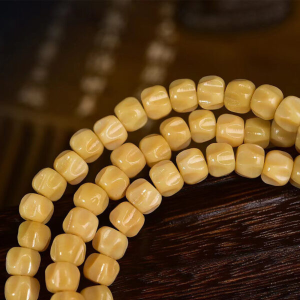sohvara authentic 108 beads mala — natural baixiang bodhi seeds with hand carved deer bone guru bead