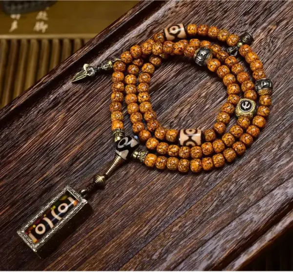 sohvara authentic tibetan mala – natural cracked old star moon bodhi beads with agate three eyed dzi pendant