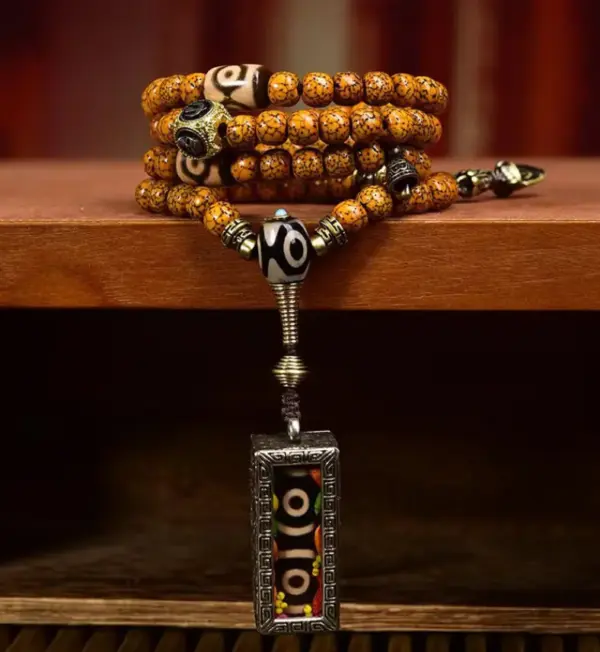 sohvara authentic tibetan mala – natural cracked old star moon bodhi beads with agate three eyed dzi pendant