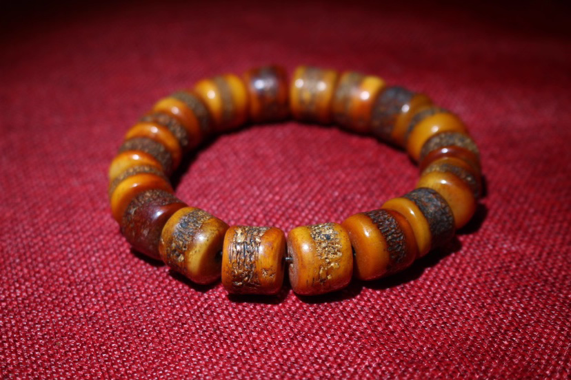 tibetan cattle bone bracelet (9) tibetan cattle bone bracelet (9)